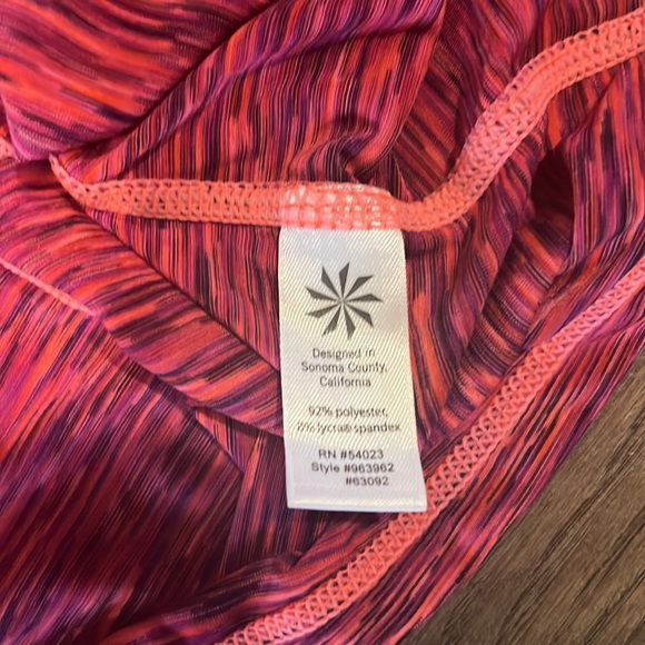 Athleta woman’s running top pinks and orange size small - Picture 5 of 6